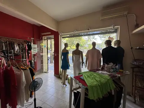 Depto Tipo Casa en Venta en La Plata, USD 82.000