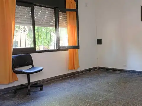 VENTA PH Monoambiente Luminoso – Ideal Primera Vivienda o Inversión PERMUTA MATADEROS