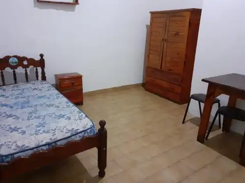 PARANA 300, Piso 2