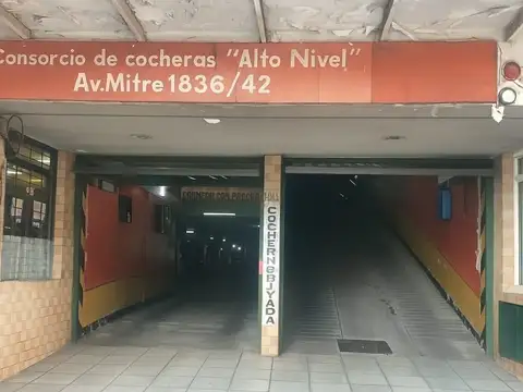 COCHERA  VENTA AV. MITRE 1836