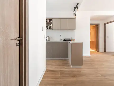 Moderno departamento en alquiler de tres ambientes con cochera en Núñez.