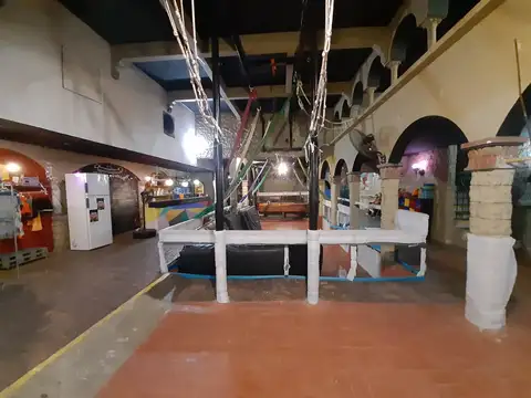 Avenida Rivadavia 24200