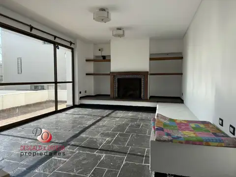 Casa en Alquiler de 6 dormitorios