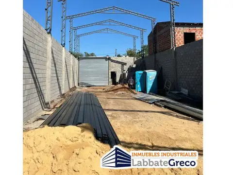 DEPOSITO EN VENTA A ESTRENAR AREA DE PROMOCION EL TRIANGULO