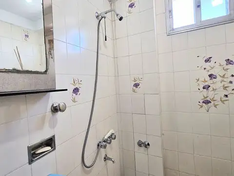 VENTA CASA 4 AMBIENTES CON DEPOSITO VILLA MADERO