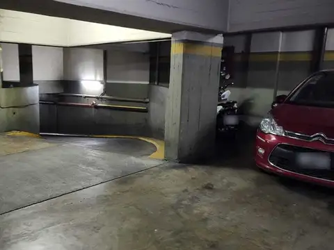 VENTA COCHERA FIJA  CUBIERTA  EN FLORES