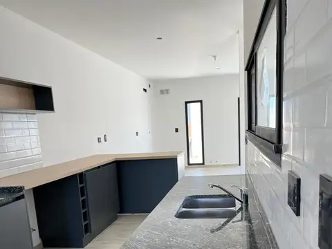 Casa en Venta en Countries y Barrios Cerrados en Cordoba Capital, USD 155.000