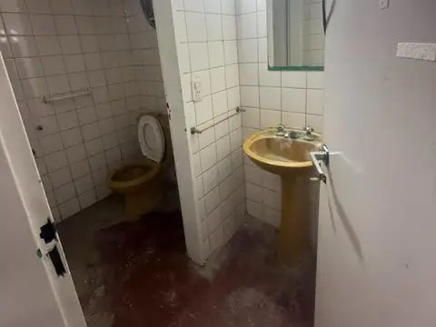 Local en Alquiler en Lomas de Zamora, $ 7.000.000
