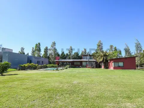 Casa en Venta en Los Alamos, USD 360.000