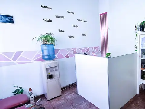 Local en Alquiler en Lomas de Zamora, $ 600.000