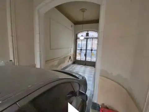 Casa 7 ambientes con 3 baños