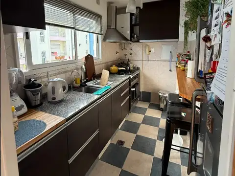 Impecable 3 amb, con cochera y seguridad!