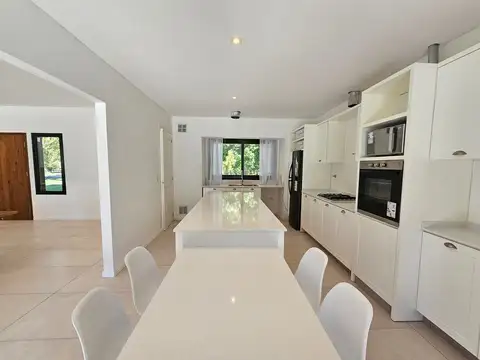 CASA VENTA Chacras del Molino 5 amb ACEPTA PERMUTA