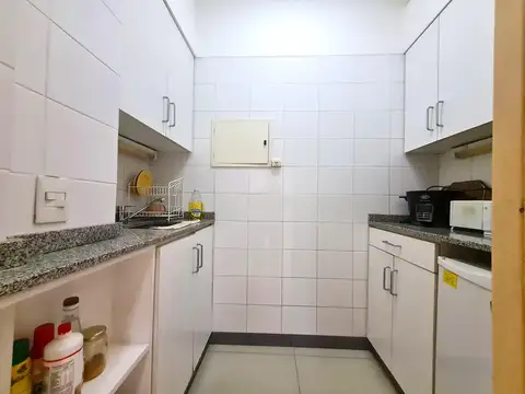 Excelente Piso de Oficina - Muy Buena Categoria