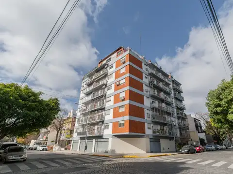 Caracas 800, Piso 2
