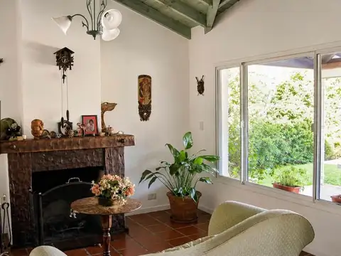 Alquiler temporario .Casa 5 amb en Club de Campo Pueyrredón