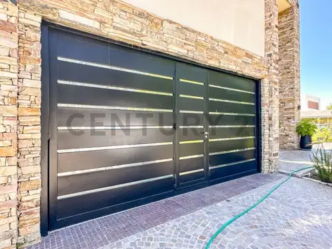 Casa en Alquiler en Tigre Centro, USD 6.500