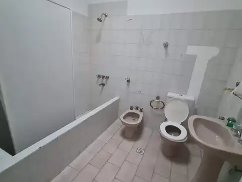 Local en Venta 50 años