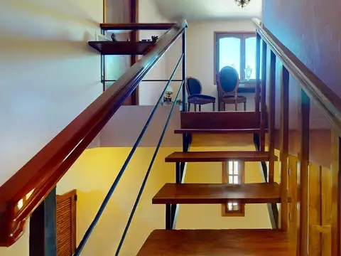 Depto Tipo Casa en Venta con 1 cocheras