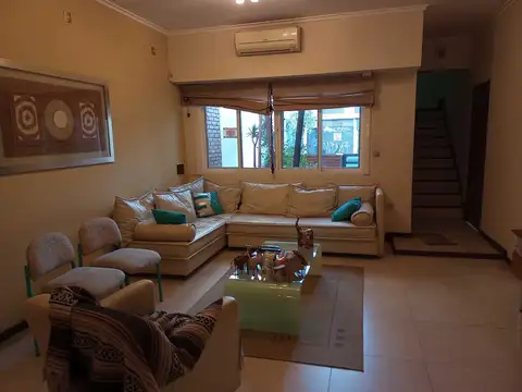 Casa en Venta en La Plata [Cod: 161-13625]