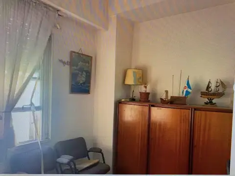 Oficina en Venta 60 años
