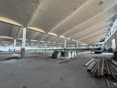 Galpon en Alquiler en Pompeya, USD 23.500