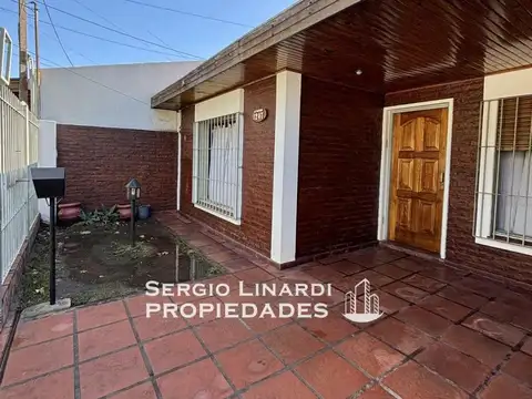 Depto Tipo Casa en Venta en Morón, USD 109.000