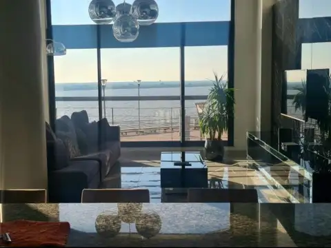 Av. Carballo  al 200