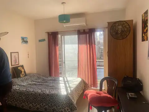 VENTA MONOAMBIENTE CONTRAFRENTE C/ BALCON LUMINOSO /CONSTITUCIÓN