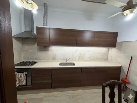 Depto Tipo Casa en Venta 50 años