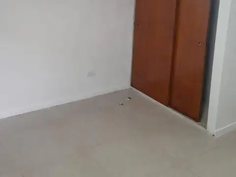 Depto Tipo Casa 3 ambientes con 2 baños
