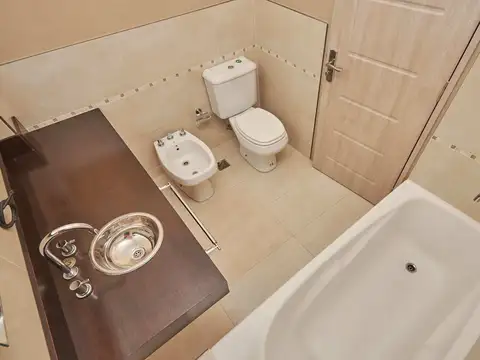 Departamento 2 ambientes con 2 baños