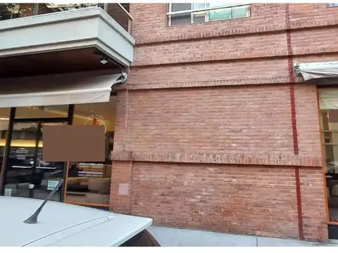 Venta Local en Puerto Madero