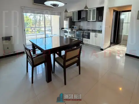 Departamento en Alquiler con 1 cocheras
