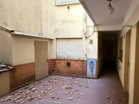 Oficina 27 ambientes con 27 baños
