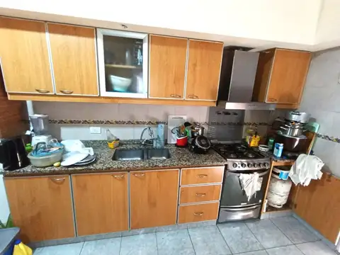 Depto Tipo Casa en Venta de 7 ambientes