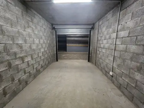 Venta  Cochera en  Chateau del Portal