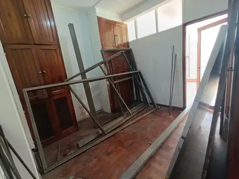 Oficina en Alquiler al Este