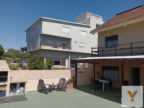 Depto Tipo Casa en Alquiler de 3 dormitorios
