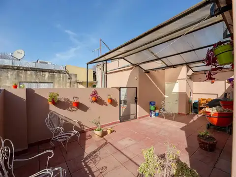 Depto Tipo Casa en Venta en Caseros, USD 109.500