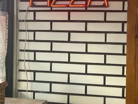 Hipólito Yrigoyen 100