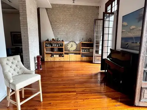Departamento 5 ambientes con 3 baños
