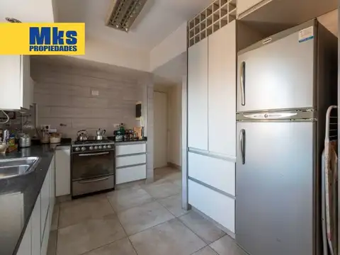Departamento 4 ambientes con 3 baños
