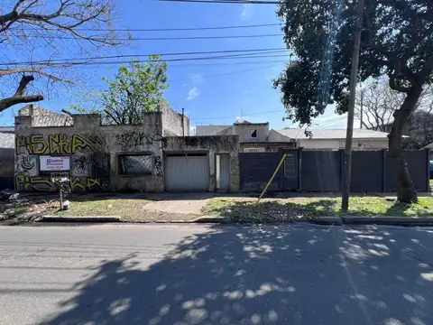 excelente lote en esquina R 2