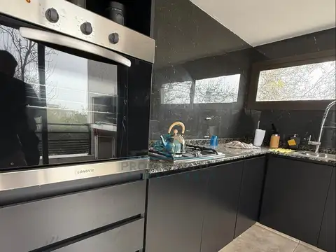 VENTA-CASA LOFT A ESTRENAR EN VILLA ANIMI+PILETA-LA GRANJA