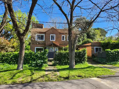 Casa con Mega jardín