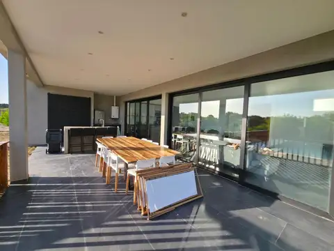 Casa en Venta en Barrio Cerrado Costa Esmeralda, USD 328.000