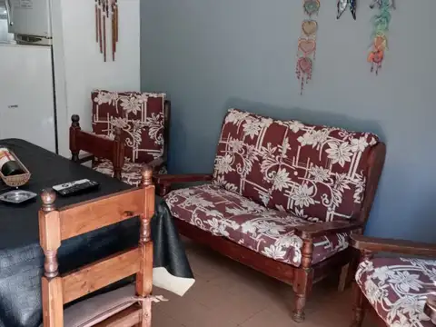 Depto Tipo Casa en Alquiler Temporal de 2 dormitorios
