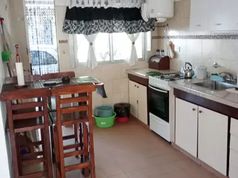 Depto Tipo Casa en Alquiler Temporal de 3 ambientes