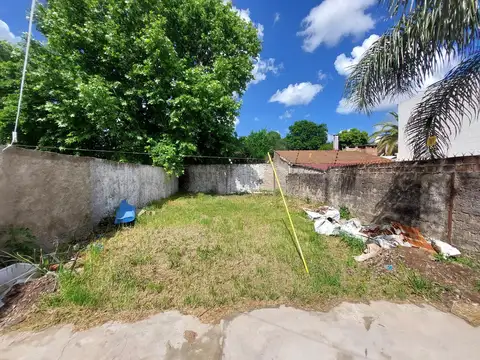 PH en planta baja al fondo con patio